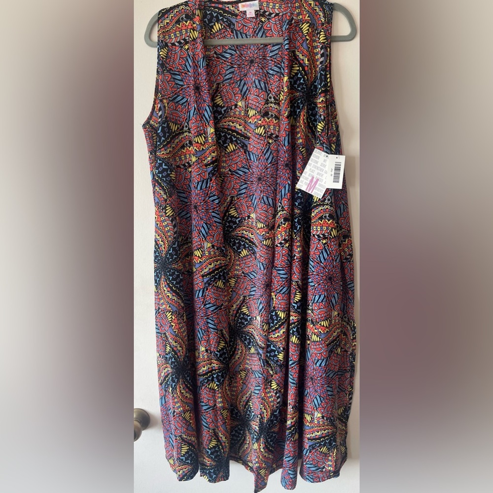 Sleeveless jacket/cover